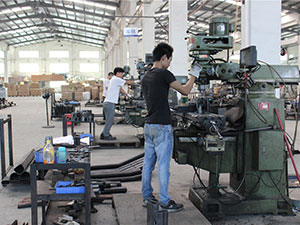 博菲特健身器材生產設備5